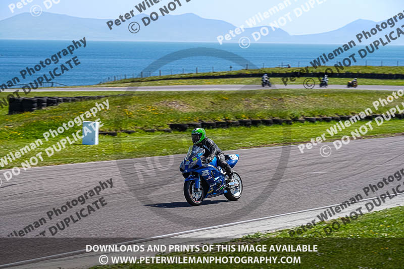 anglesey no limits trackday;anglesey photographs;anglesey trackday photographs;enduro digital images;event digital images;eventdigitalimages;no limits trackdays;peter wileman photography;racing digital images;trac mon;trackday digital images;trackday photos;ty croes